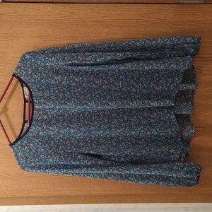 Eyelash Couture Flowered Top